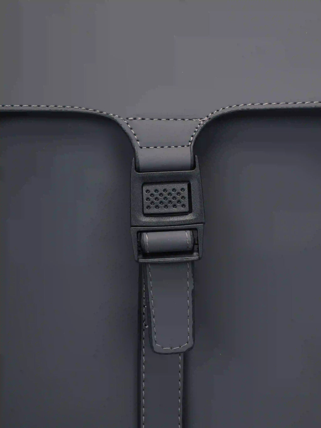 Mocan Noir Grey – Executive Backpack