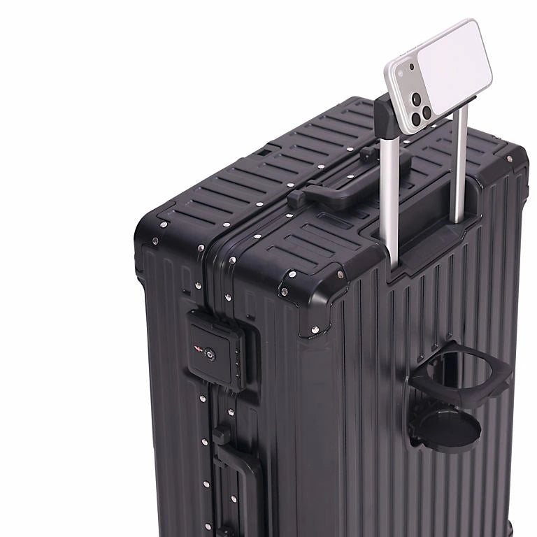 Mocan Black Xplorer