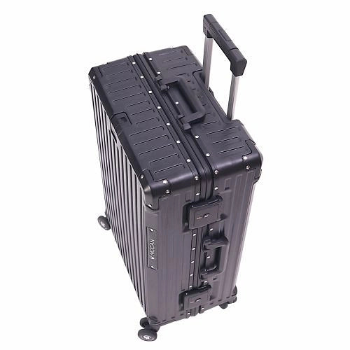 Mocan Black Xplorer
