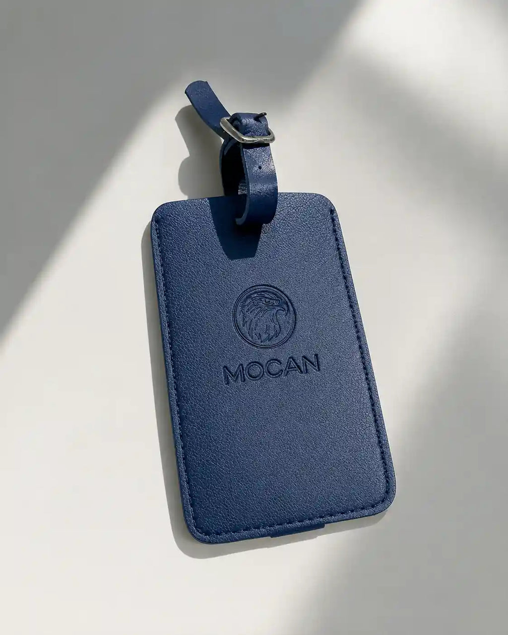 MOCAN navy blue luggage tag detail