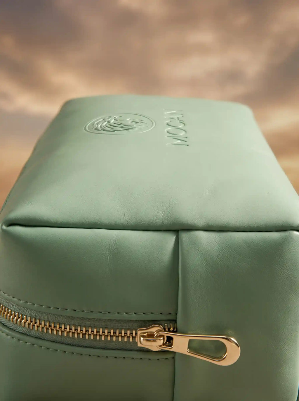 MOCAN mint green travel pouch