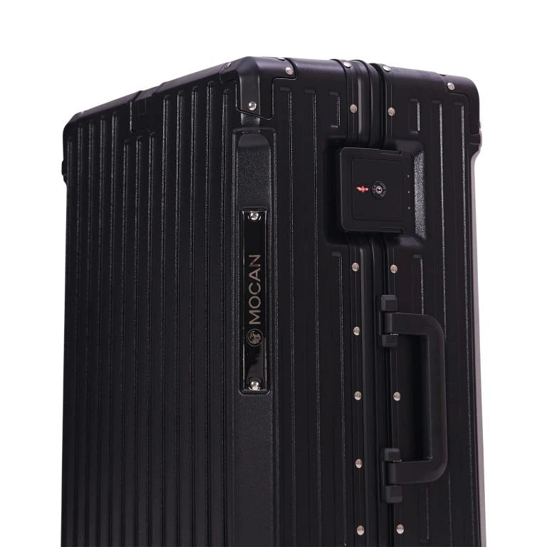 Mocan Black Xplorer