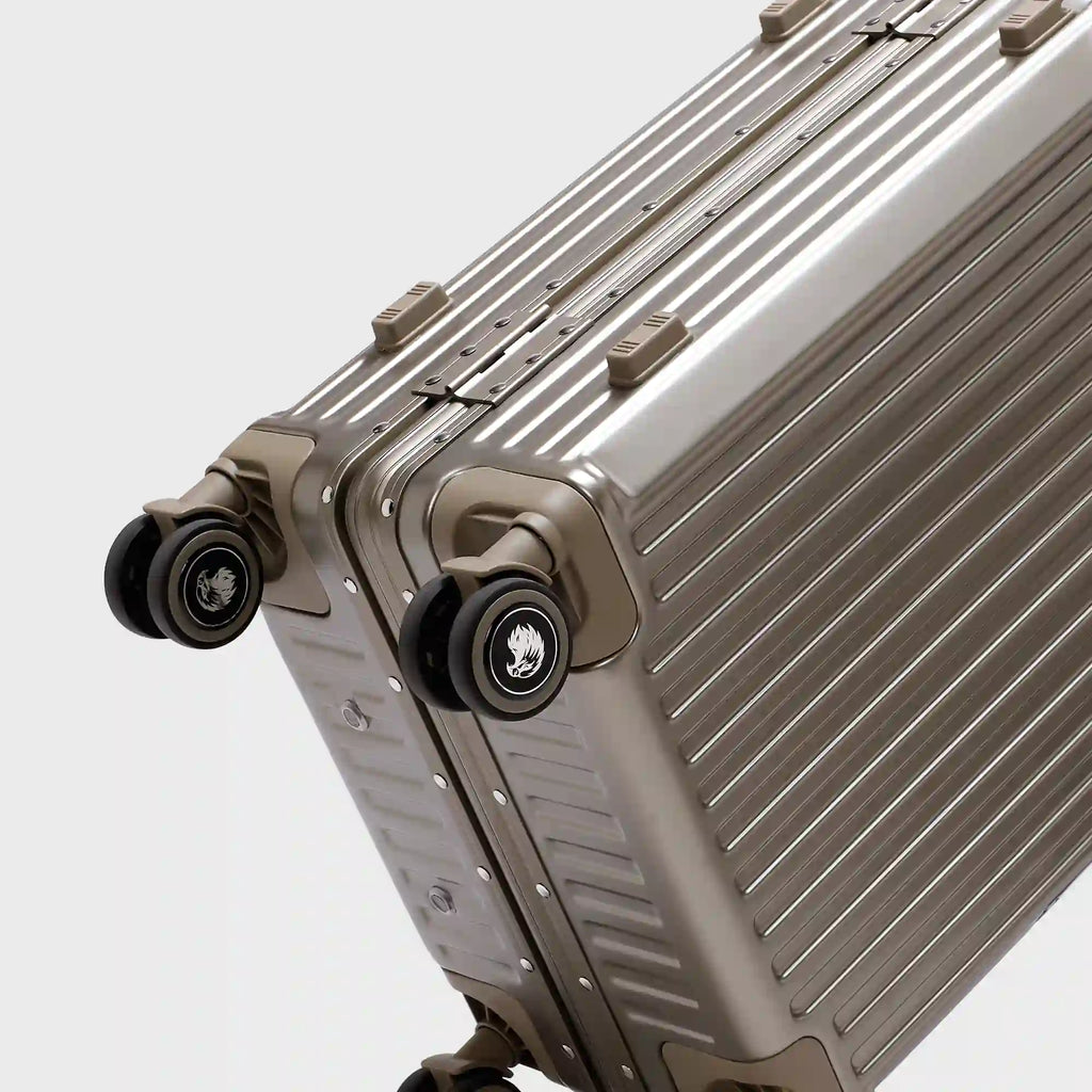 Mocan Luxe Champagne Gold luggage